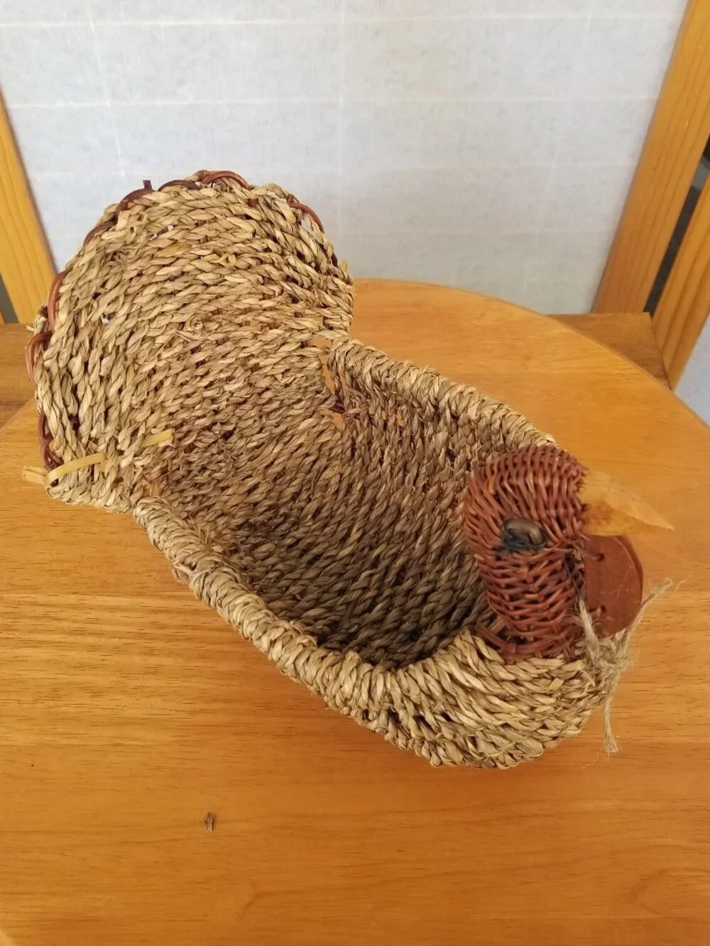 Vintage Wicker Turkey Basket Farmhouse Cottage Country Bird